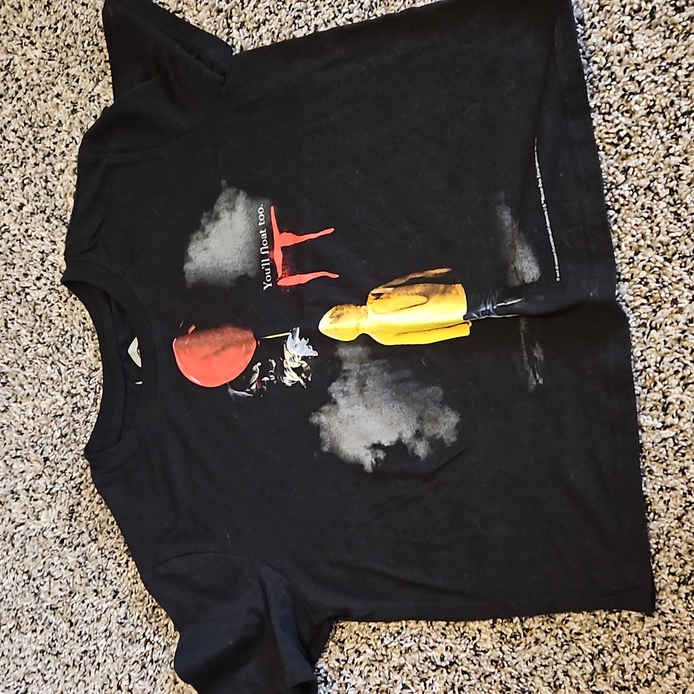 Juniors cropped IT T-Shirt